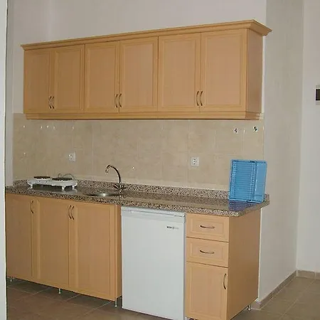 Hotel Ince 2*
